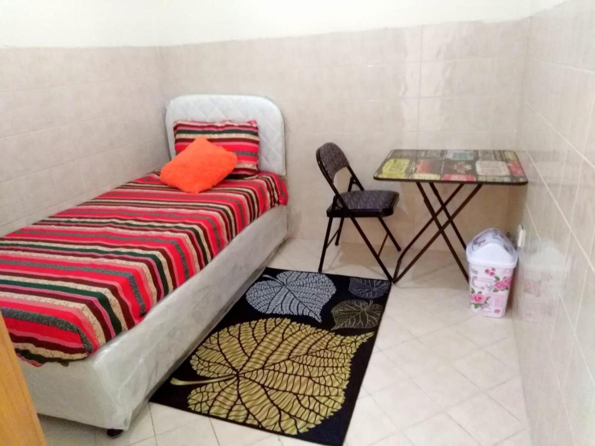 Bright Sunshine Holiday Home Shared Apartments Ντουμπάι Εξωτερικό φωτογραφία