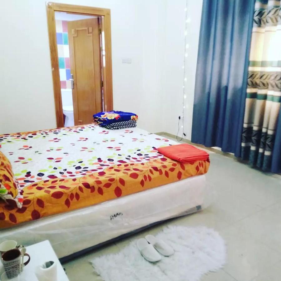 Bright Sunshine Holiday Home Shared Apartments Ντουμπάι Εξωτερικό φωτογραφία