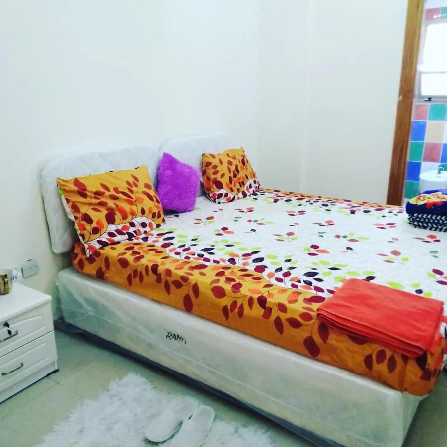Bright Sunshine Holiday Home Shared Apartments Ντουμπάι Εξωτερικό φωτογραφία